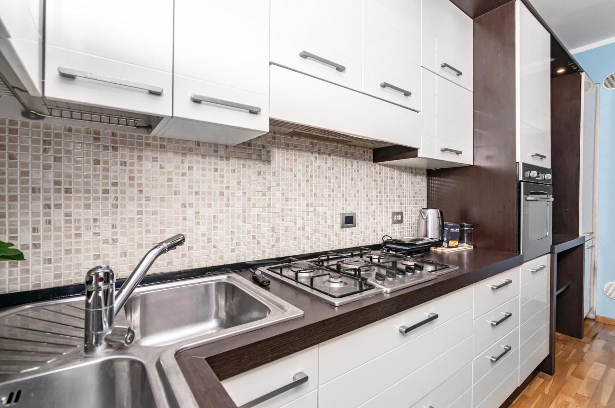 Into The Blu Apartment With Private Parking! Siena Exteriör bild